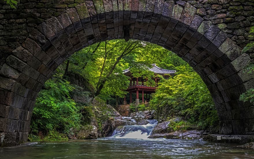 Seonam Temple, Jogyesan Provincial Park, South Korea