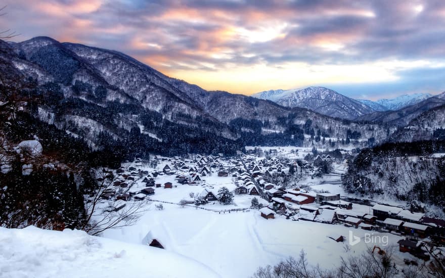 "Twilight of Shirakawa-go" Gifu, Ono-gun